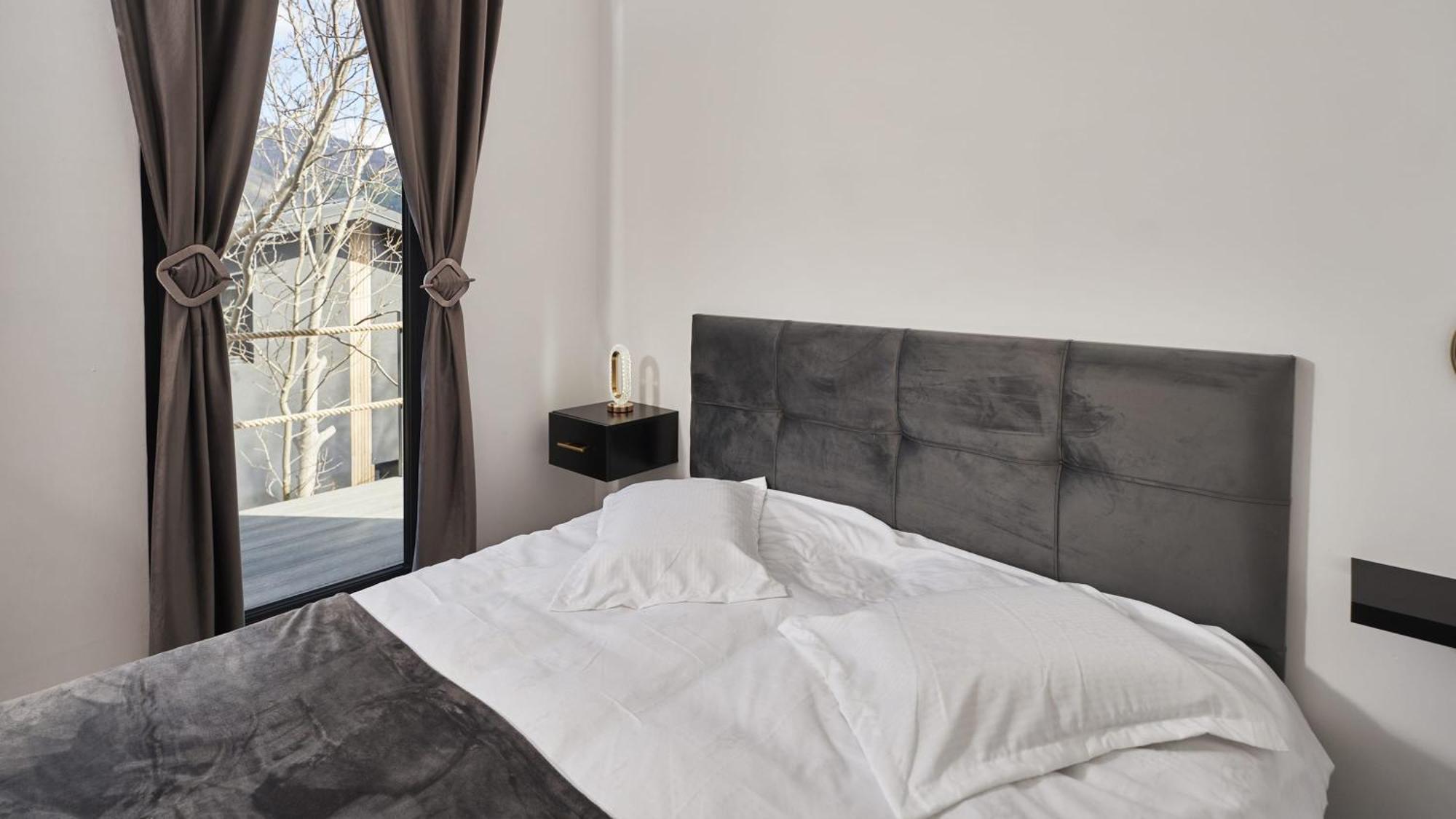 Blissful - Valea Doftanei Villa Tesila